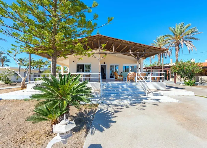 Villa Maria Beachfront *