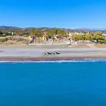 Villa Maria Beachfront Kiotari
